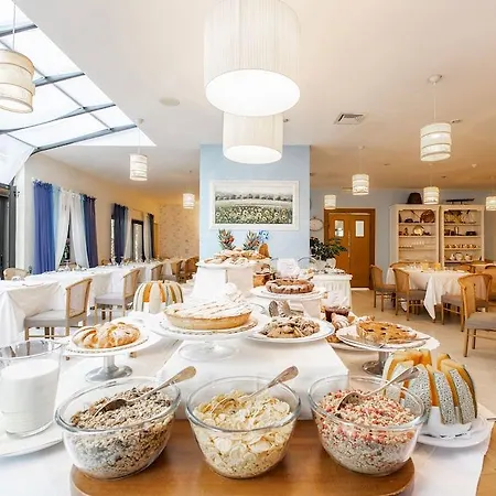 Andreaneri Otel 3*