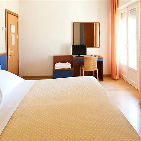 Andreaneri 3* Marina di Pietrasanta